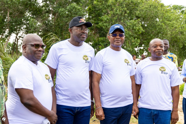 Célébration de la Journée de l’Arbre à Ouidah : Plus de 2500 arbres plantés pour lancer Juin Vermeil 2025