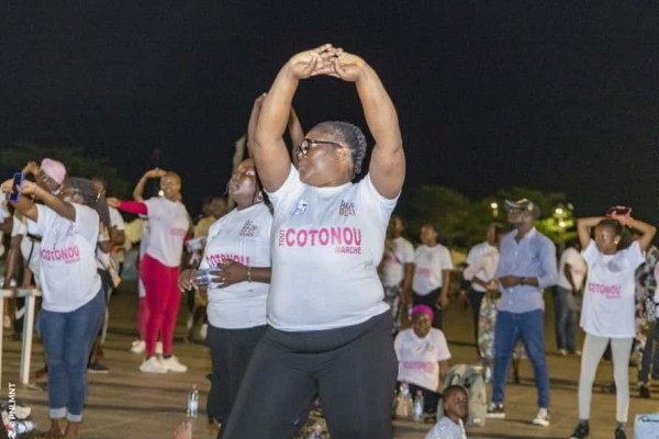 Octobre Rose: Tout Cotonou marche contre les cancers féminins