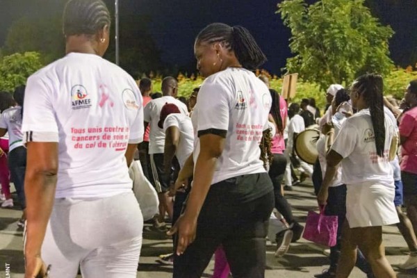 Octobre Rose: Tout Cotonou marche contre les cancers féminins