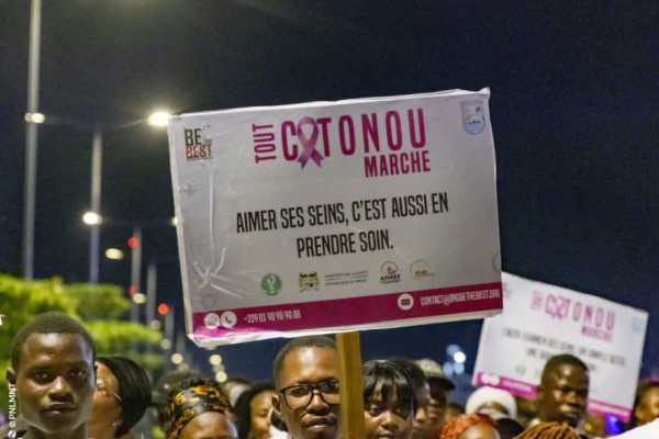 Octobre Rose: Tout Cotonou marche contre les cancers féminins